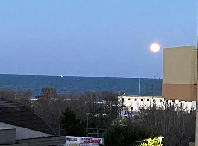 Karpa House Apartman Sottomarina